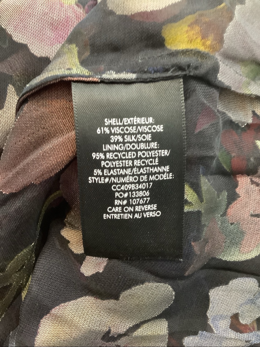 Alice + Olivia Onica Floral Print Blouse - Picture 5 of 10
